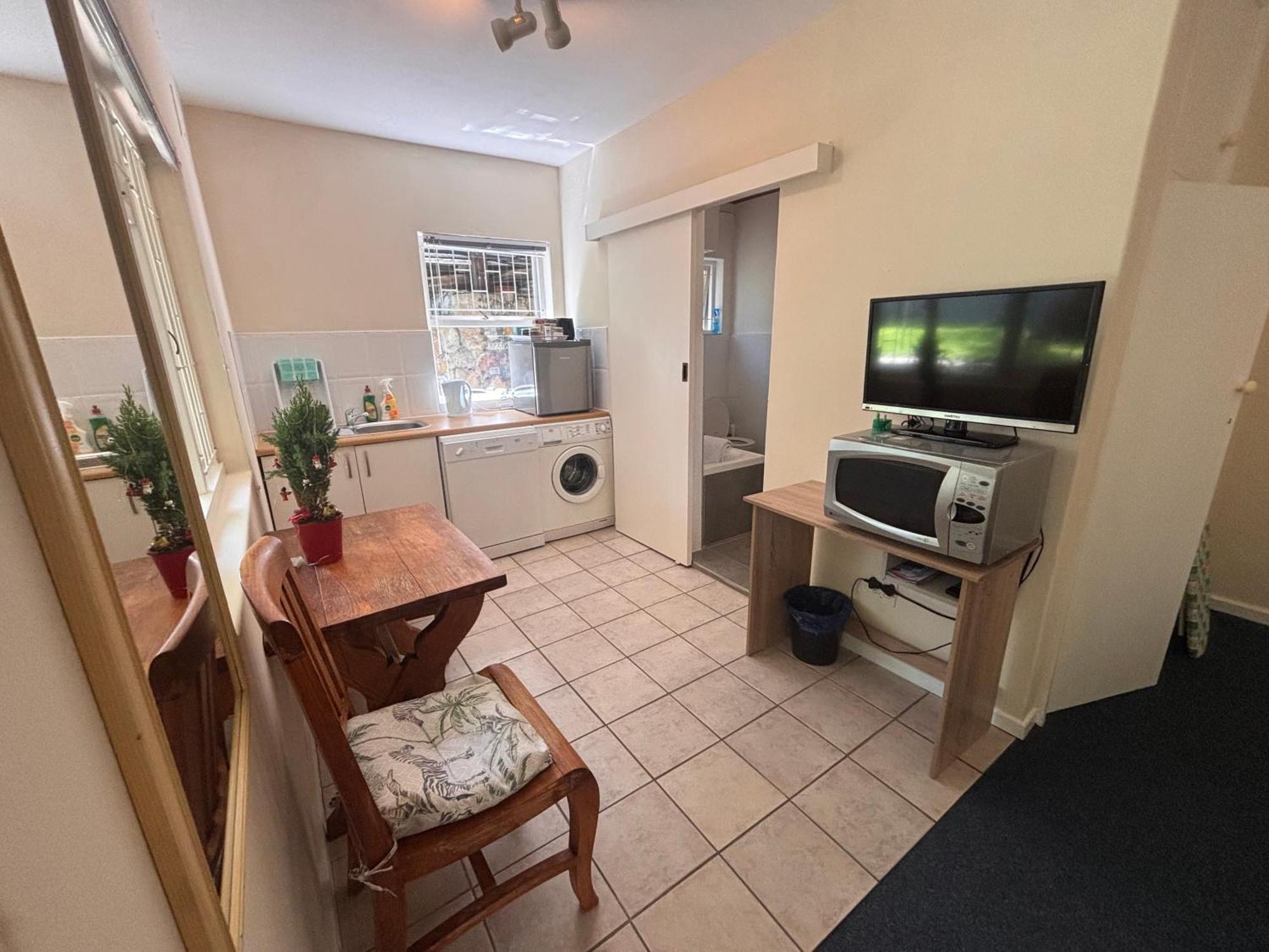 Highlands Self Catering Appartement Kaapstad Buitenkant foto