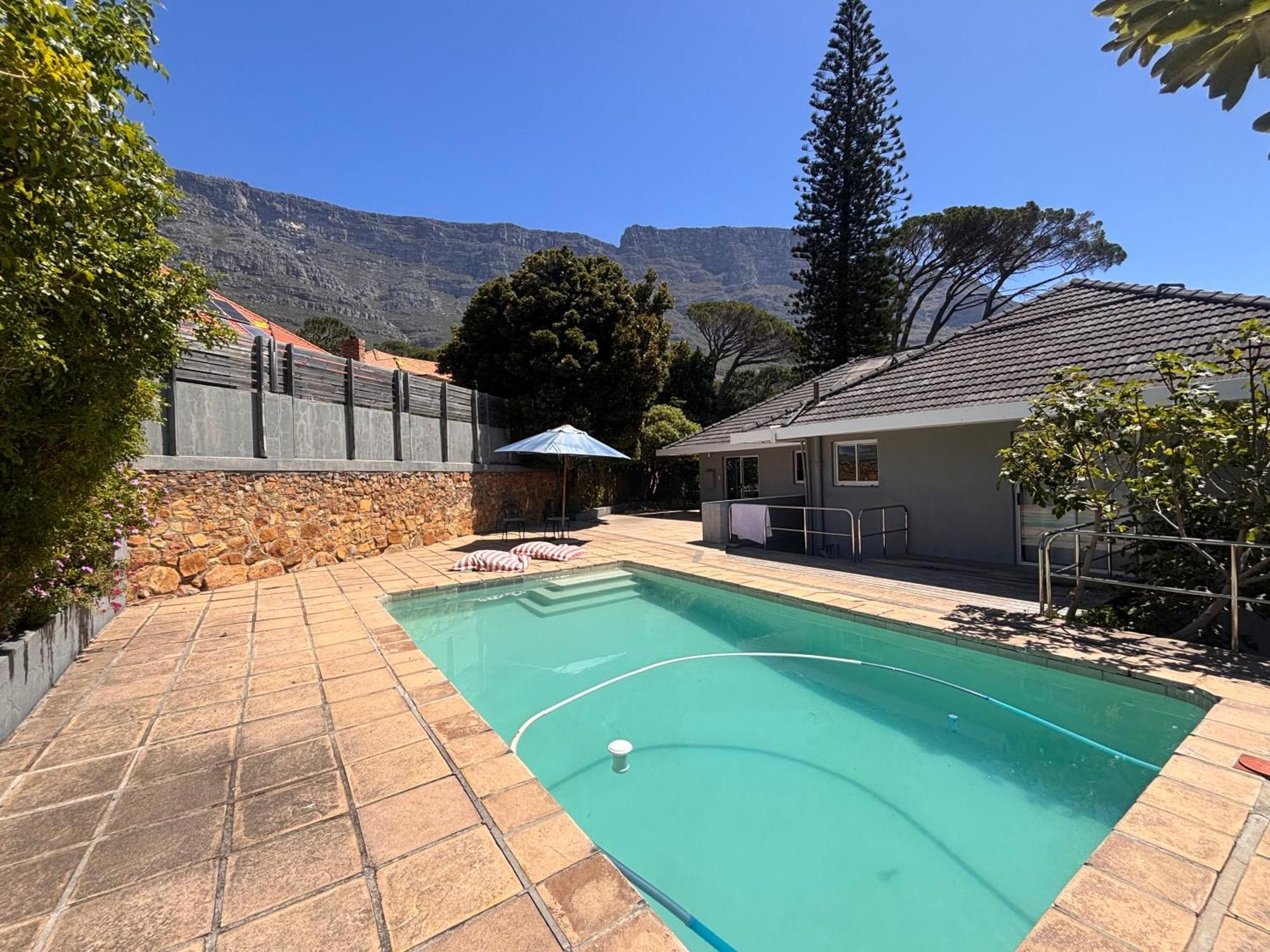 Highlands Self Catering Appartement Kaapstad Buitenkant foto
